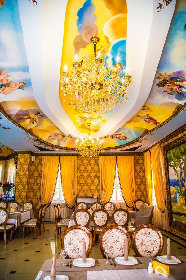 Complex Bella Vista Hotel Kyzylorda Bagian luar foto